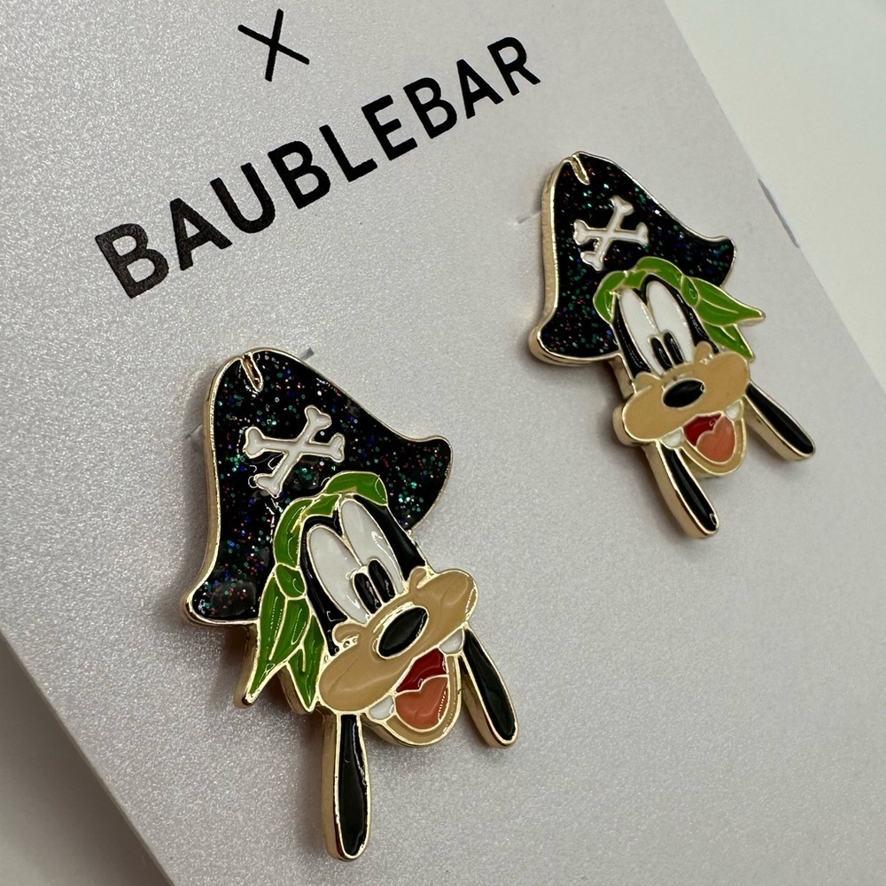 BaubleBar Disney Goofy Pirate Halloween Earrings NWT Rare Hard to Find